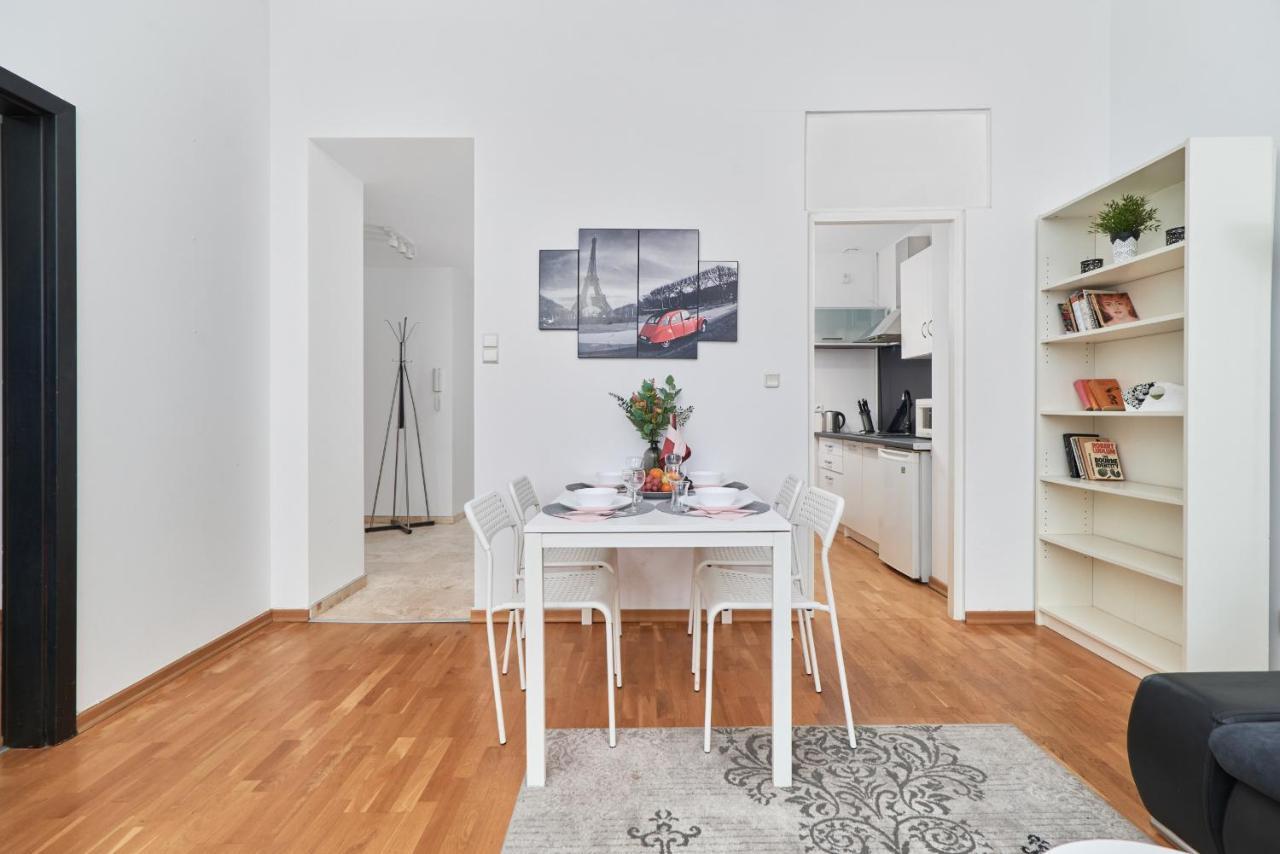 Rynek Apartment The Heart Of The City By Noclegi Renters Вроцлав Экстерьер фото