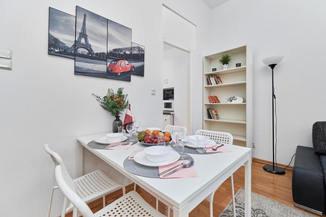 Rynek Apartment The Heart Of The City By Noclegi Renters Вроцлав Экстерьер фото